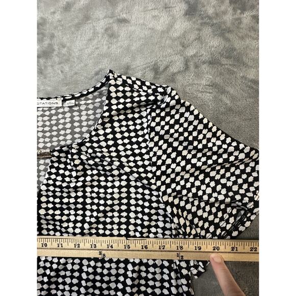 Notations Women’s XL Black White Geometric Print Top Gold Bar Neck Short Sleeve - Picture 6 of 7